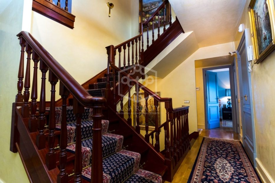 Townhouse à Gava, Barcelona, Espagne 6 chambres, 500 m2 No. 98837
