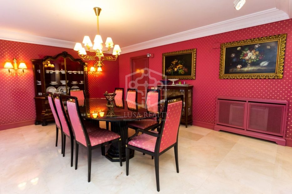 Townhouse à Gava, Barcelona, Espagne 6 chambres, 500 m2 No. 98837