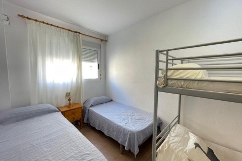 Продажа дома в Гуардамар-дель-Сегура, Аликанте, Испания 4 спальни, 197м2 №113105 - фото 23