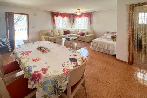 Paritalo myytävänä Alicante, Espanja, 2 makuuhuonetta, 83 m2 No. 113103 - kuva 16