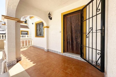 Paritalo myytävänä Alicante, Espanja, 2 makuuhuonetta, 83 m2 No. 113103 - kuva 3