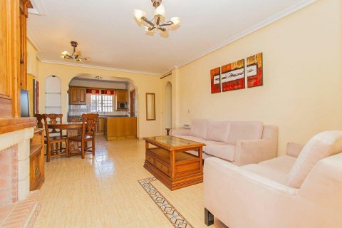 Huvila myytävänä Guardamar del Segura, Alicante, Espanja, 3 makuuhuonetta, 101 m2 No. 113106 - kuva 15