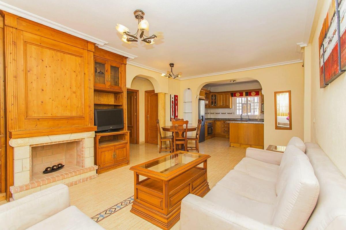 Villa en Guardamar del Segura, Alicante, España 3 dormitorios, 101 m2 No. 113106