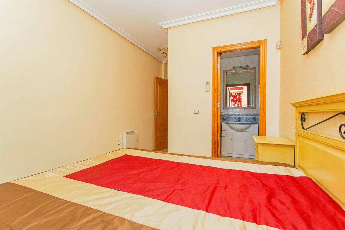 Villa en Guardamar del Segura, Alicante, España 3 dormitorios, 101 m2 No. 113106