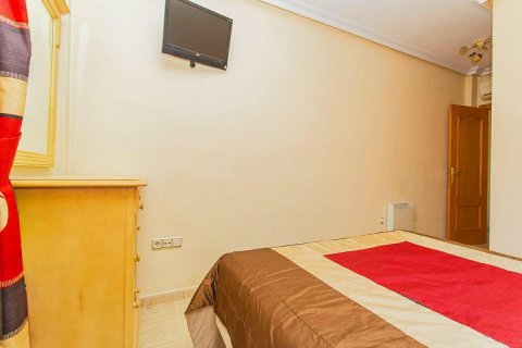 Huvila myytävänä Guardamar del Segura, Alicante, Espanja, 3 makuuhuonetta, 101 m2 No. 113106 - kuva 26