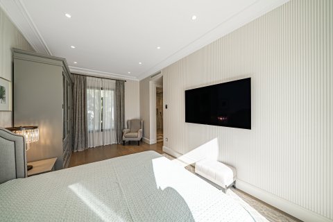 Villa for sale Benahavis, Malaga, Spain 6 bedrooms, 526 sq.m. No. 109966 - photo 28