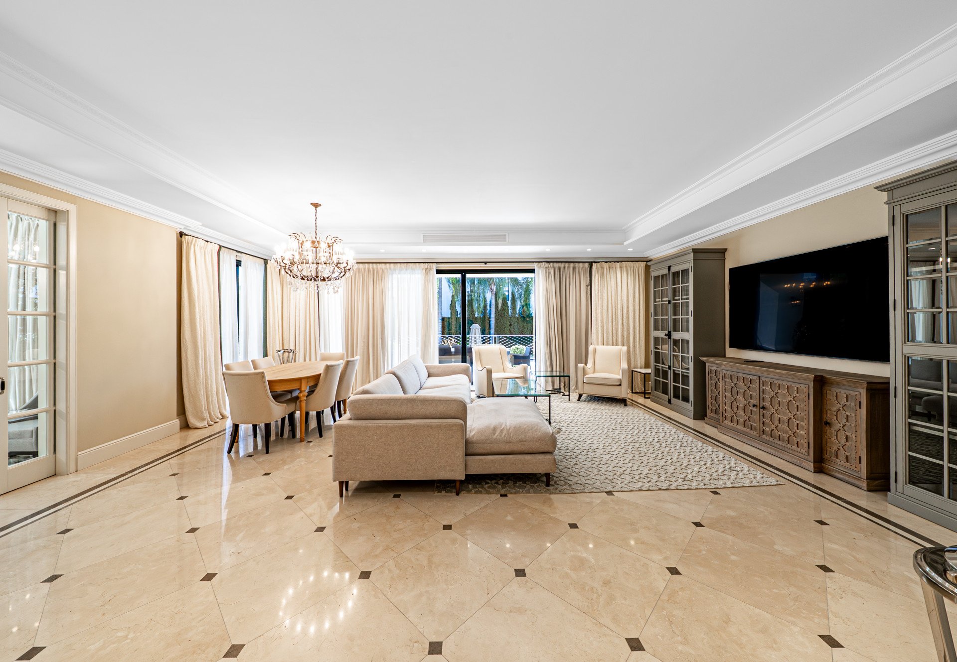 Villa à Benahavis, Malaga, Espagne 6 chambres, 526 m2 No. 109966