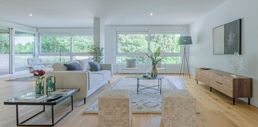 Apartment Barcelona, Espagne 5 chambres, 328 m2 No. 49485