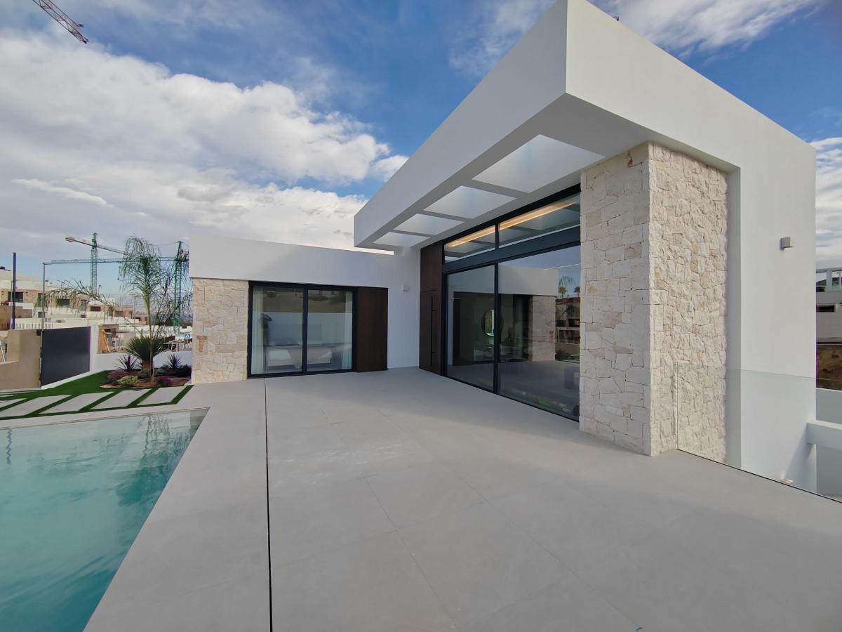 Villa à Ciudad Quesada, Alicante, Espagne 4 chambres, 275 m2 No. 100051