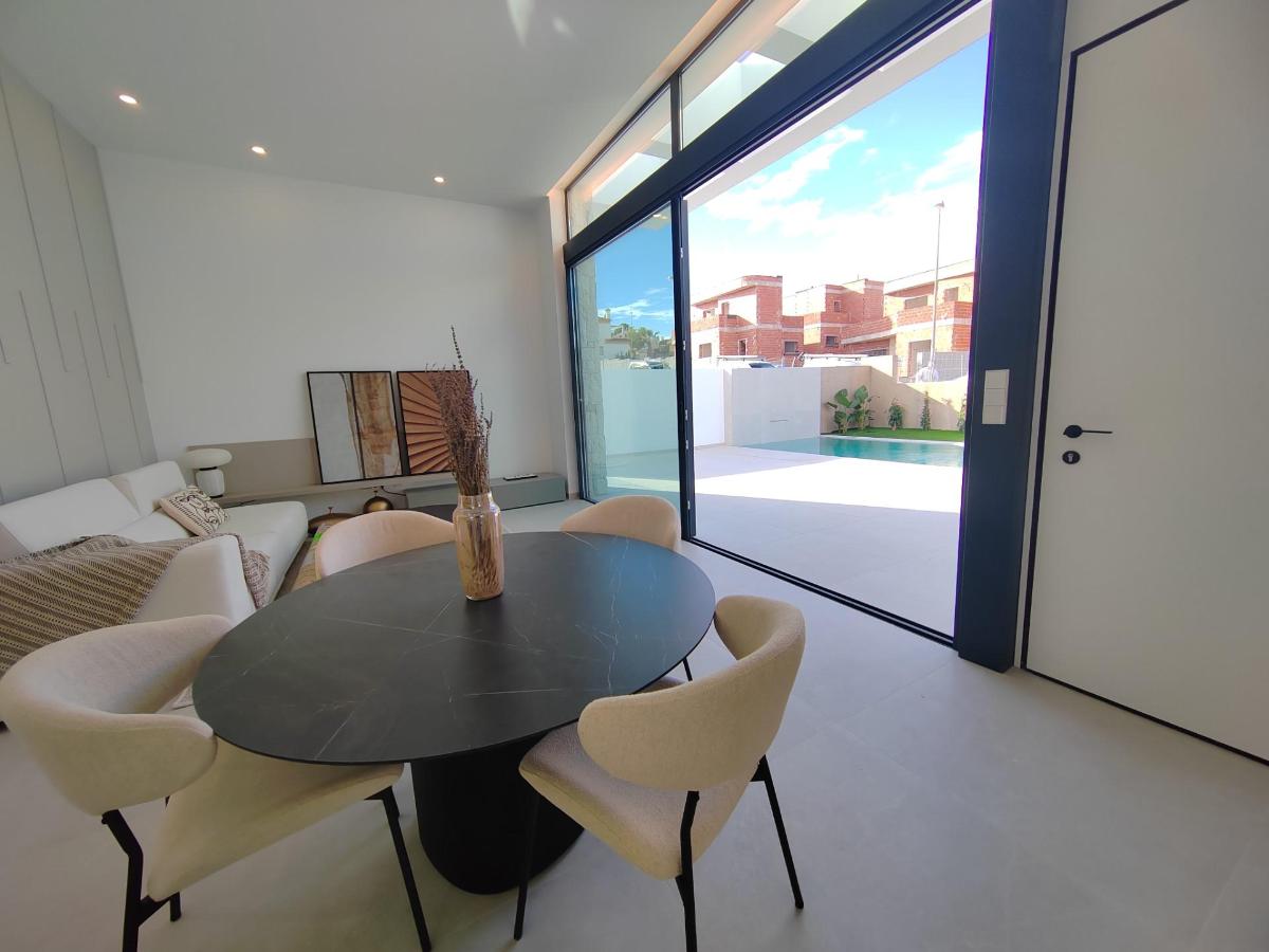 Villa à Ciudad Quesada, Alicante, Espagne 4 chambres, 275 m2 No. 100051