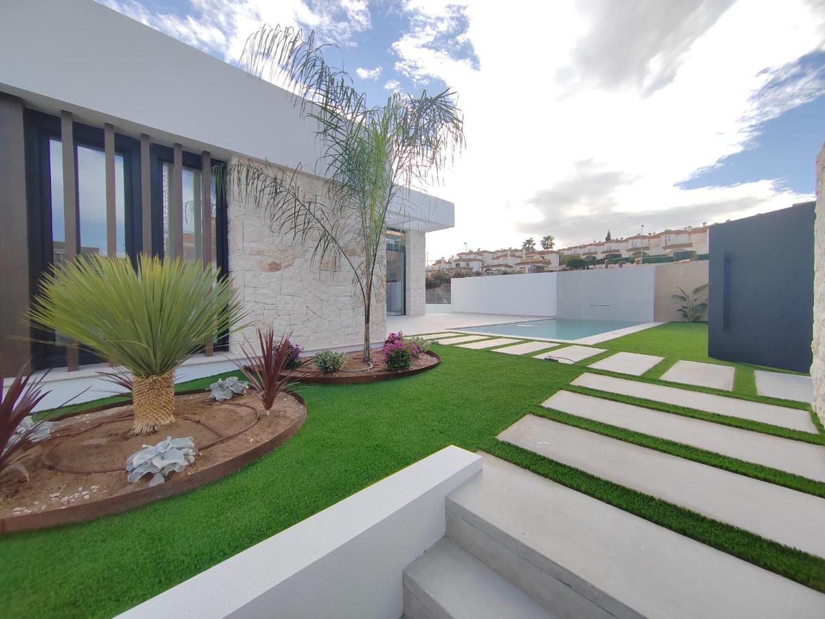 Villa à Ciudad Quesada, Alicante, Espagne 4 chambres, 275 m2 No. 100051