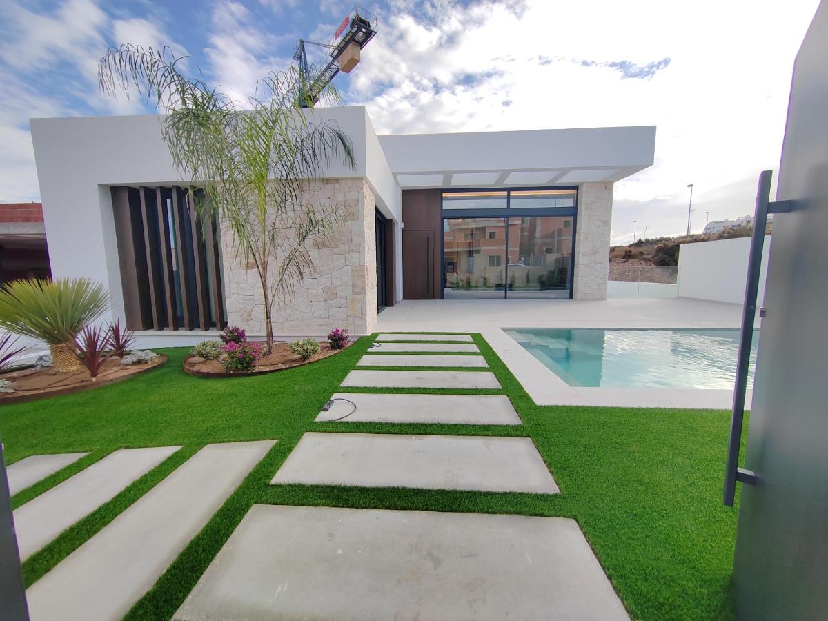 Villa à Ciudad Quesada, Alicante, Espagne 4 chambres, 275 m2 No. 100051