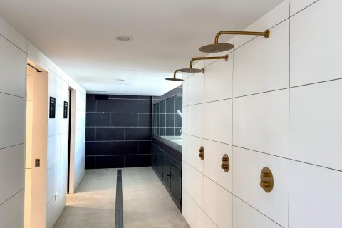 Аренда квартиры Бенидорм, Аликанте, Испания 2 спальни, 95м2 №113538 - фото 25