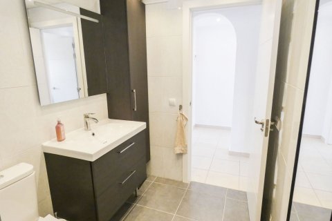 Villa till salu Ciudad Quesada, Alicante, Spanien 5 sovrum, 139 kvm. Nr. 114795 - foto 10