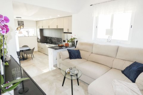 Villa till salu Ciudad Quesada, Alicante, Spanien 5 sovrum, 139 kvm. Nr. 114795 - foto 6