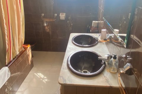 Villa à vendre Malaga, Espagne, 5 chambres, 218 m2 No. 108011 - photo 11