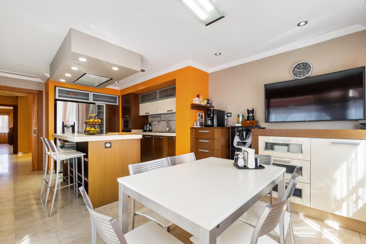 Villa en Alicante, España 3 dormitorios, 1 m2 No. 112927