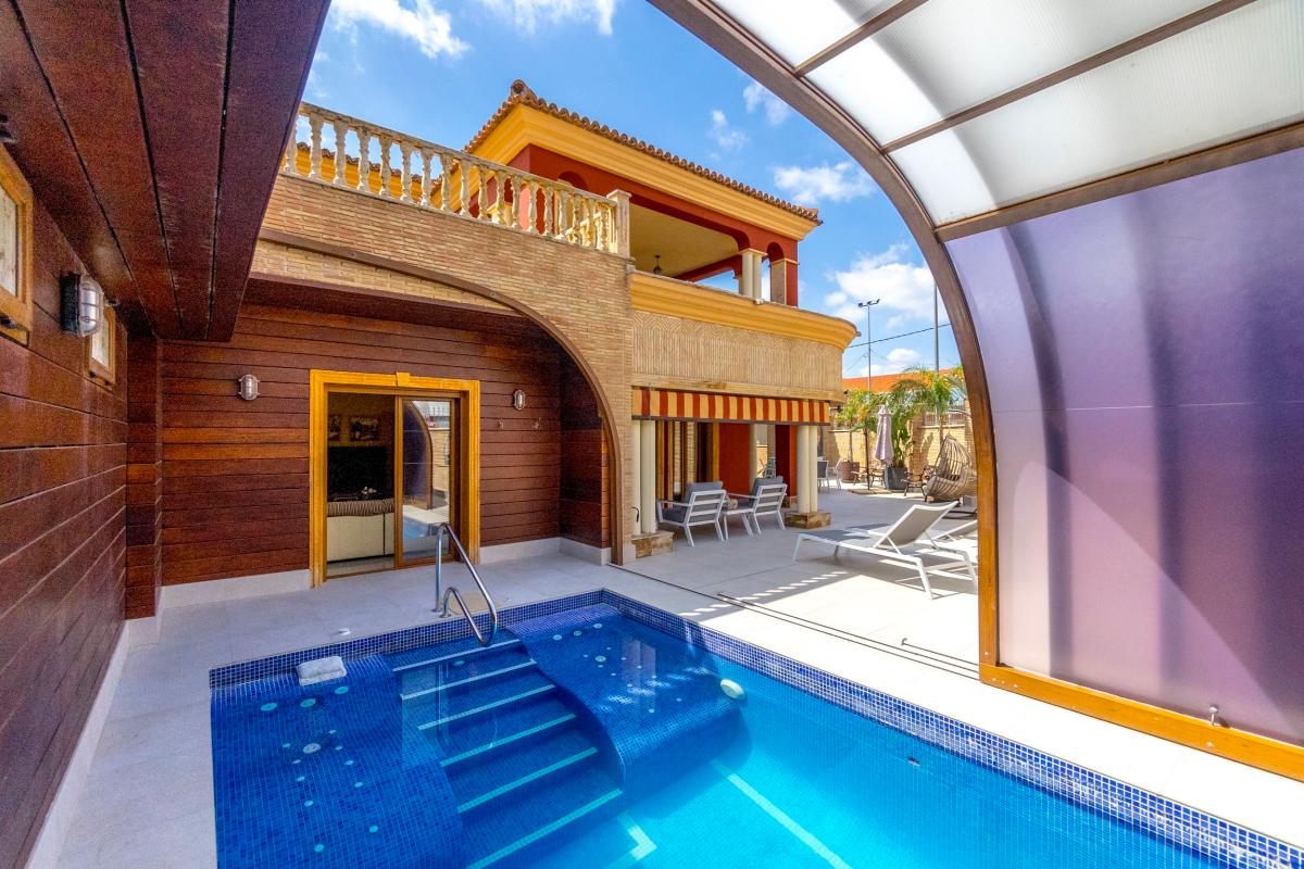 Villa en Alicante, España 3 dormitorios, 1 m2 No. 112927