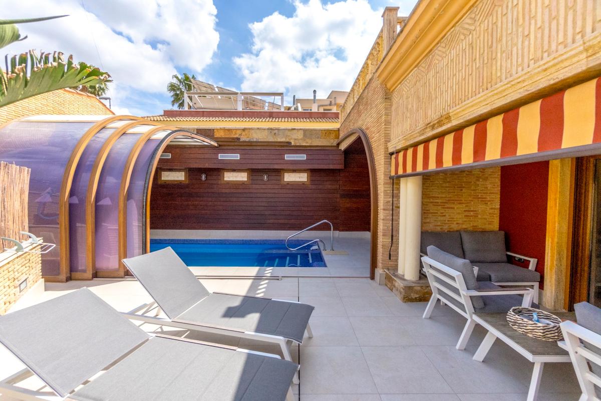 Villa en Alicante, España 3 dormitorios, 1 m2 No. 112927
