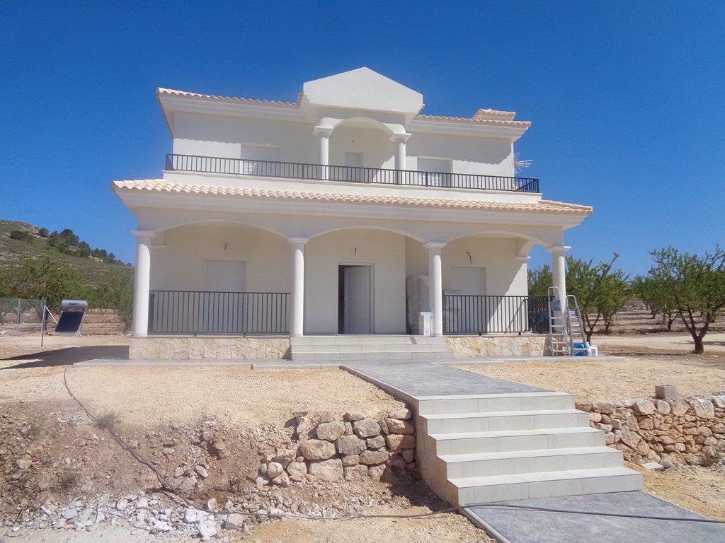 Villa a Pinoso, Alicante, Spagna 3 camere da letto, 163 mq. N° 87091