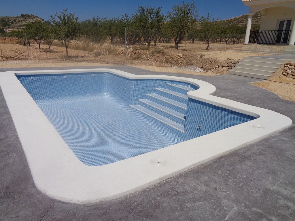 Villa a Pinoso, Alicante, Spagna 3 camere da letto, 163 mq. N° 87091