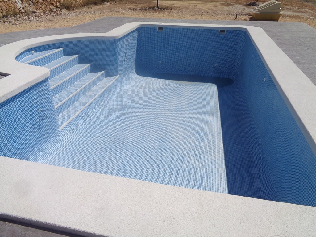 Villa a Pinoso, Alicante, Spagna 3 camere da letto, 163 mq. N° 87091