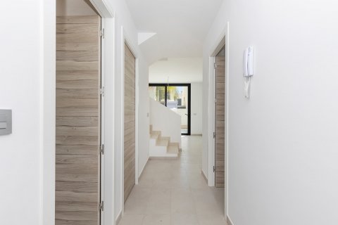 Villa zum Verkauf Alicante, Spanien 3 Schlafzimmer, 140 m2 Nr. 119393 - Foto 12