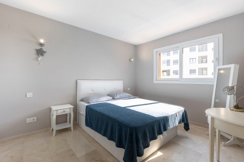 Apartment for sale Punta Prima, Alicante, Spain 3 bedrooms, 132 sq.m. No. 119389 - photo 14