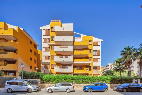 Apartment for sale Punta Prima, Alicante, Spain 3 bedrooms, 132 sq.m. No. 119389 - photo 25