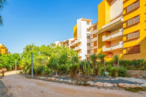 Apartment for sale Punta Prima, Alicante, Spain 3 bedrooms, 132 sq.m. No. 119389 - photo 30