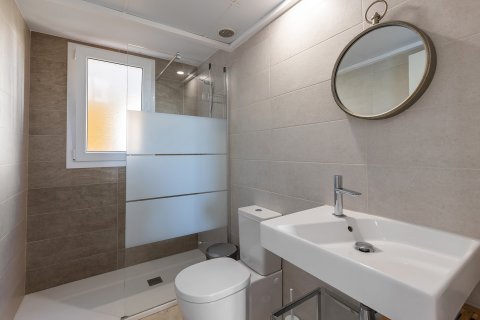 Apartment for sale Punta Prima, Alicante, Spain 3 bedrooms, 132 sq.m. No. 119389 - photo 19