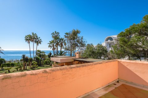 Villa till salu Estepona, Malaga, Spanien 8 sovrum, 1.01 kvm. Nr. 106877 - foto 21