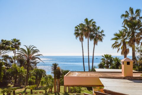 Villa till salu Estepona, Malaga, Spanien 8 sovrum, 1.01 kvm. Nr. 106877 - foto 20