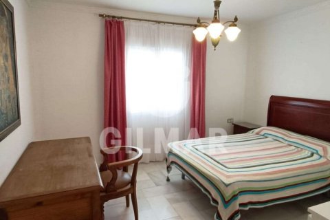 Townhouse for rent El Puerto de Santa Maria, Cadiz, Spain 5 bedrooms, 400 sq.m. No. 106873 - photo 12