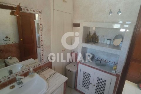 Townhouse for rent El Puerto de Santa Maria, Cadiz, Spain 5 bedrooms, 400 sq.m. No. 106873 - photo 8