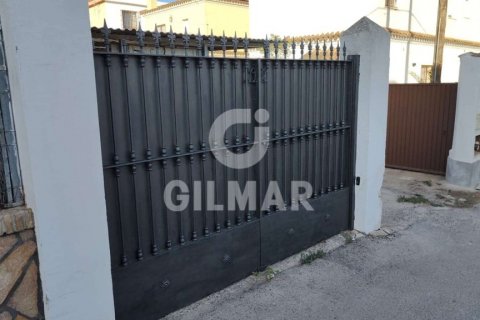 Townhouse for rent El Puerto de Santa Maria, Cadiz, Spain 5 bedrooms, 400 sq.m. No. 106873 - photo 6