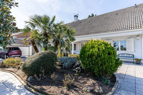 Villa zum Verkauf Pozuelo de Alarcon, Madrid, Spanien 6 Schlafzimmer, 428 m2 Nr. 108189 - Foto 3