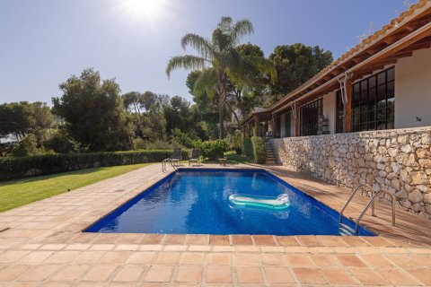 Villa till salu Malaga, Spanien 5 sovrum, 487 kvm. Nr. 108188 - foto 7