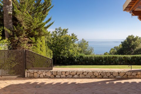 Villa till salu Malaga, Spanien 5 sovrum, 487 kvm. Nr. 108188 - foto 8