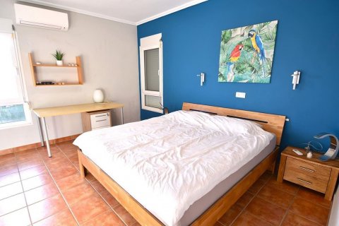 Villa for sale La Zenia, Alicante, Spain 4 bedrooms, 240 sq.m. No. 115229 - photo 9