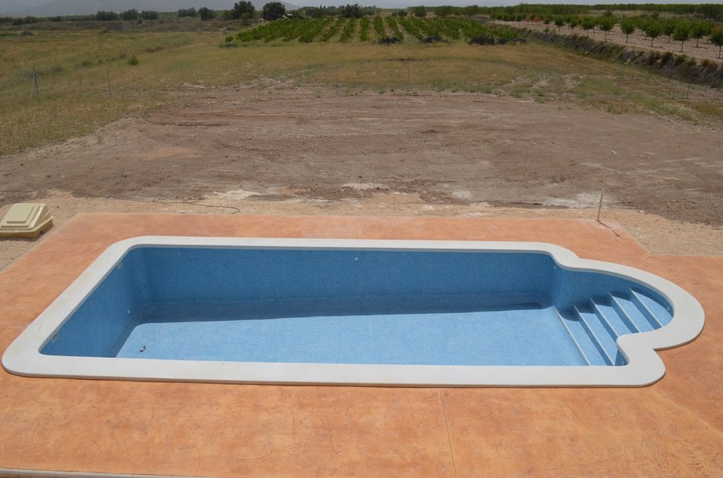 Villa in Pinoso, Alicante, Spain 5 bedrooms, 225 sq.m. No. 87408