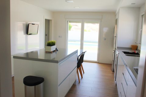 Продажа виллы в Гран Алакант, Аликанте, Испания 4 спальни, 375м2 №119529 - фото 5