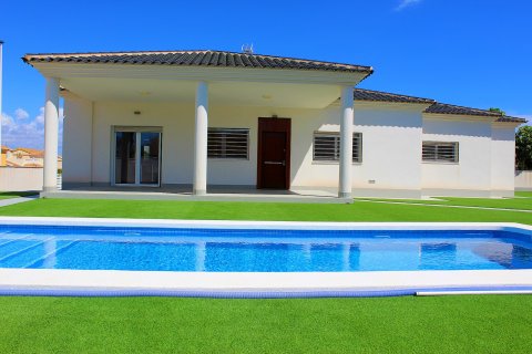 Продажа виллы в Гран Алакант, Аликанте, Испания 4 спальни, 375м2 №119529 - фото 1