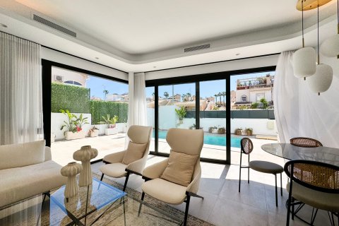 Villa zum Verkauf Orihuela, Alicante, Spanien 3 Schlafzimmer, 159 m2 Nr. 96003 - Foto 4