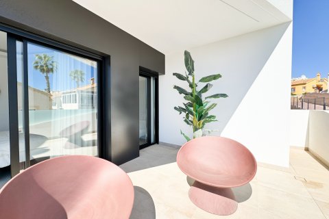 Villa zum Verkauf Orihuela, Alicante, Spanien 3 Schlafzimmer, 159 m2 Nr. 96003 - Foto 16