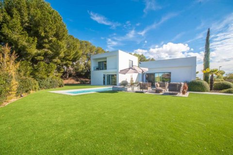 Villa in vendita Pinar De Campoverde, Alicante, Spagna 4 camere da letto, 285 mq. N° 117407 - foto 1