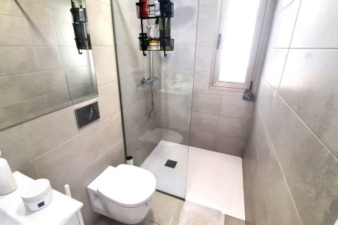 Villa till salu Alicante, Spanien 3 sovrum, 98 kvm. Nr. 117406 - foto 16