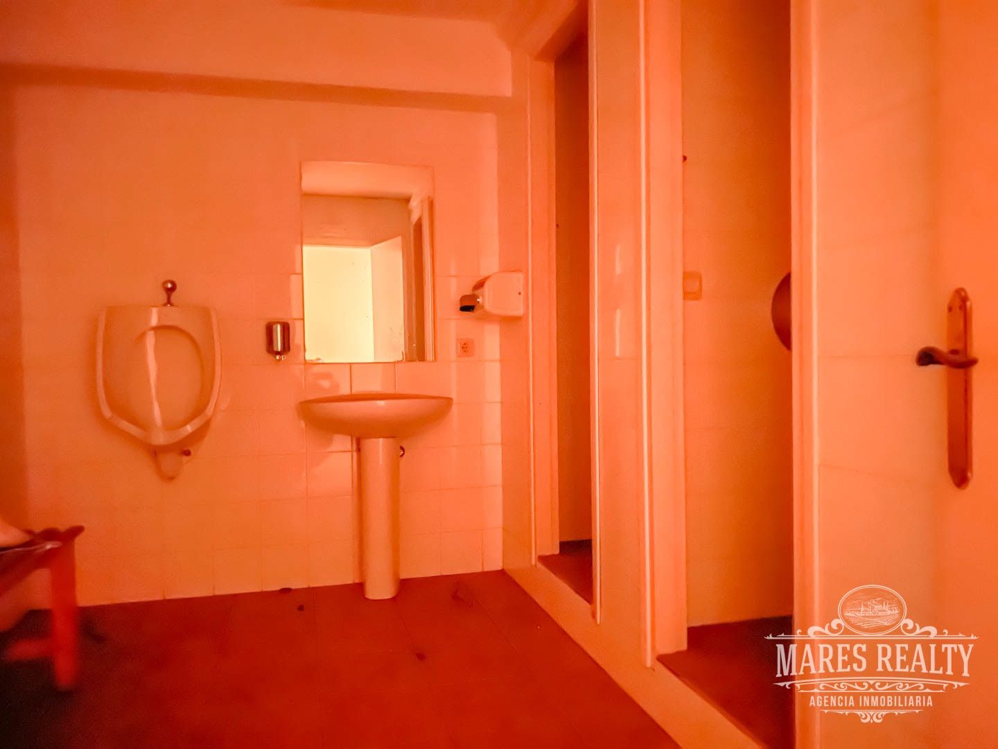 Commercial property in Lloret de Mar, Girona, Spain 2225 sq.m. No. 91146