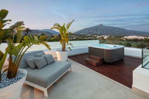 House zum Verkauf Nueva Andalucia, Malaga, Spanien 5 Schlafzimmer, 556 m2 Nr. 109707 - Foto 15