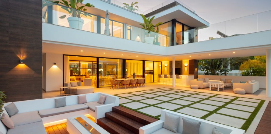 House Nueva Andalucia, Malaga, Spanien 5 Schlafzimmer, 556 m2 Nr. 109707